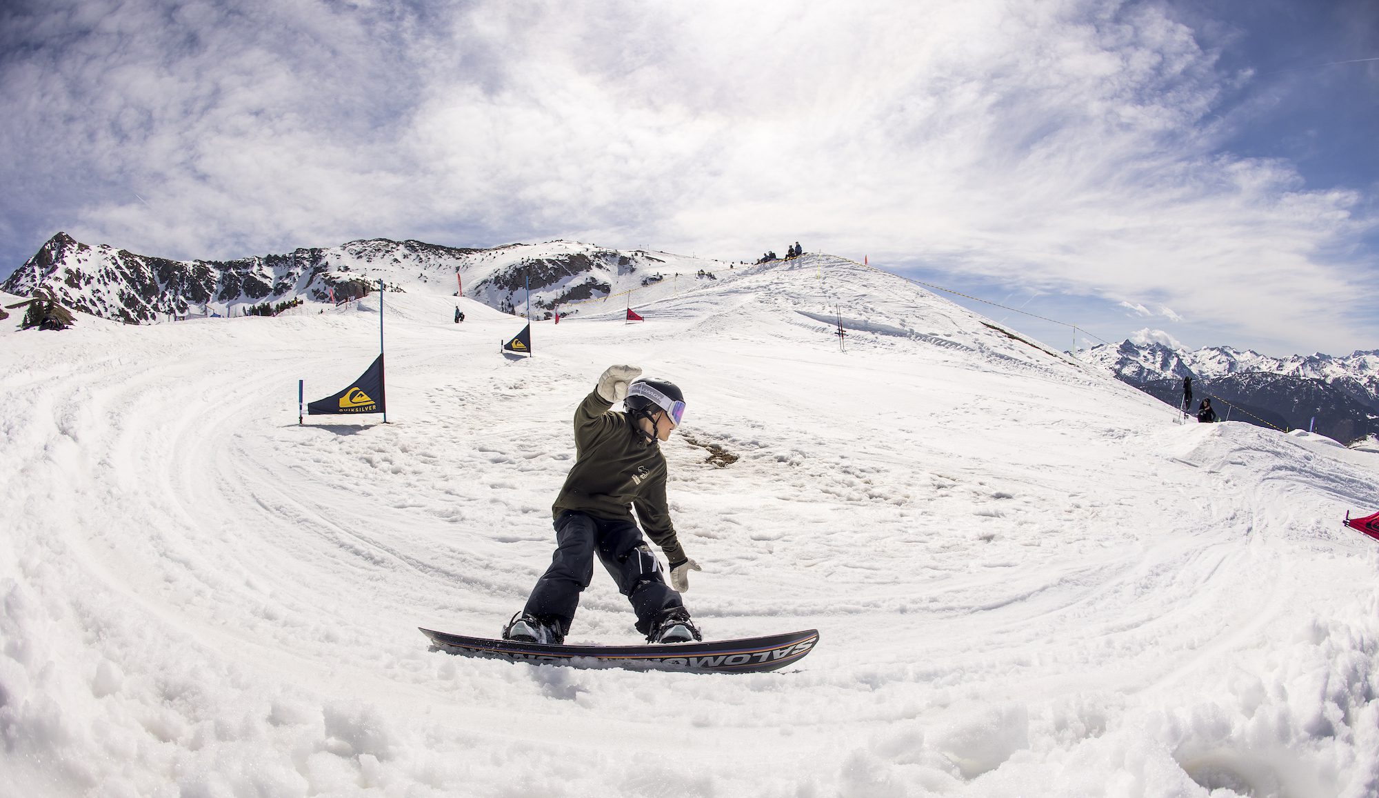 00 LS Banked Slalom 2025 ©Andoni Epelde.jpg - Registration is open for the 4th Landing Snowboard Banked Slalom in Baqueira Beret