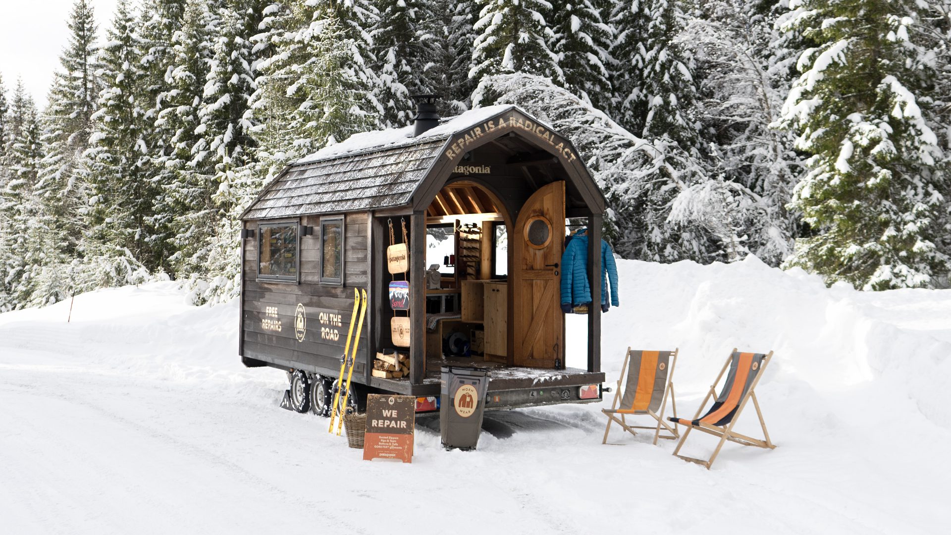 PAT WW25 P2 Web 1920x1080 - RETURNING TO EUROPEAN SLOPES THIS WINTER: THE PATAGONIA WORN WEAR TOUR