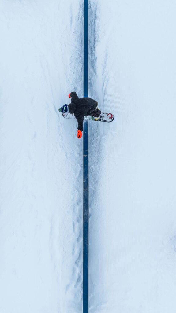 2024 Hintertux Betterpark by monEpic Kenny 3 Lowres 575x1024 - The Hintertux Park Opening Kicks Off the 2025 Rock A Rail Ski &amp; Snowboard Tour