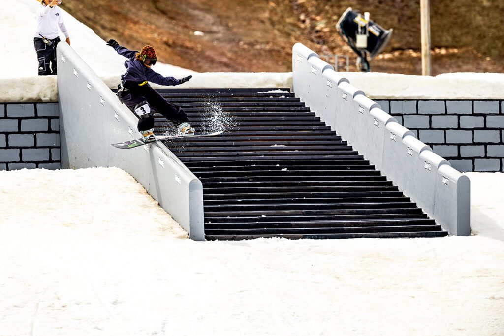 Essential Snowboard Events in North America 2025/26 5. TheUninvited FinalsDay Annika morgan by StephanJende 9503SBI2 web ready 1200px 72ppi 001 1024x683 - Essential Snowboard Events in North America 2025/26