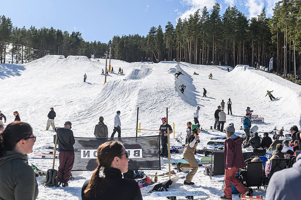 Essential Snowboard Events in Europe 2025/26 5.Stuntwood session 10SBI2 web ready 1200px 72ppi 001 1024x683 - Essential Snowboard Events in Europe 2025/26