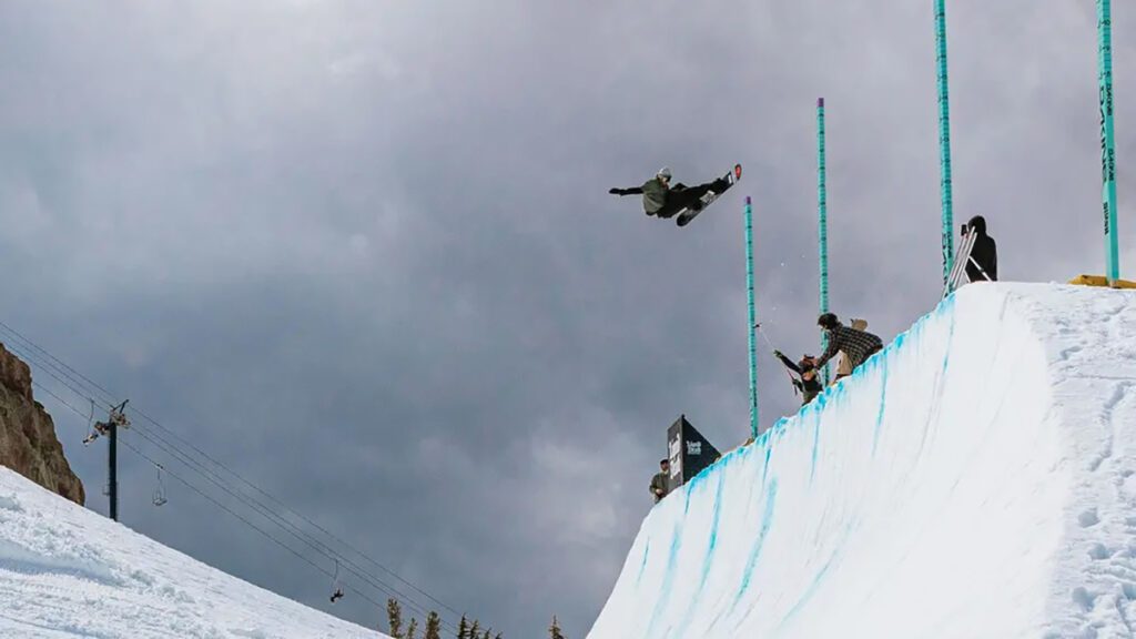 Essential Snowboard Events in North America 2025/26 6. WorldQuarterPipeChamps PhotoFormWebsite 2022 04 29 MM PM WorldQuarterPipeChampionships 00614 2400x1350SBI2 web ready 1200px 72ppi 001 1024x576 - Essential Snowboard Events in North America 2025/26