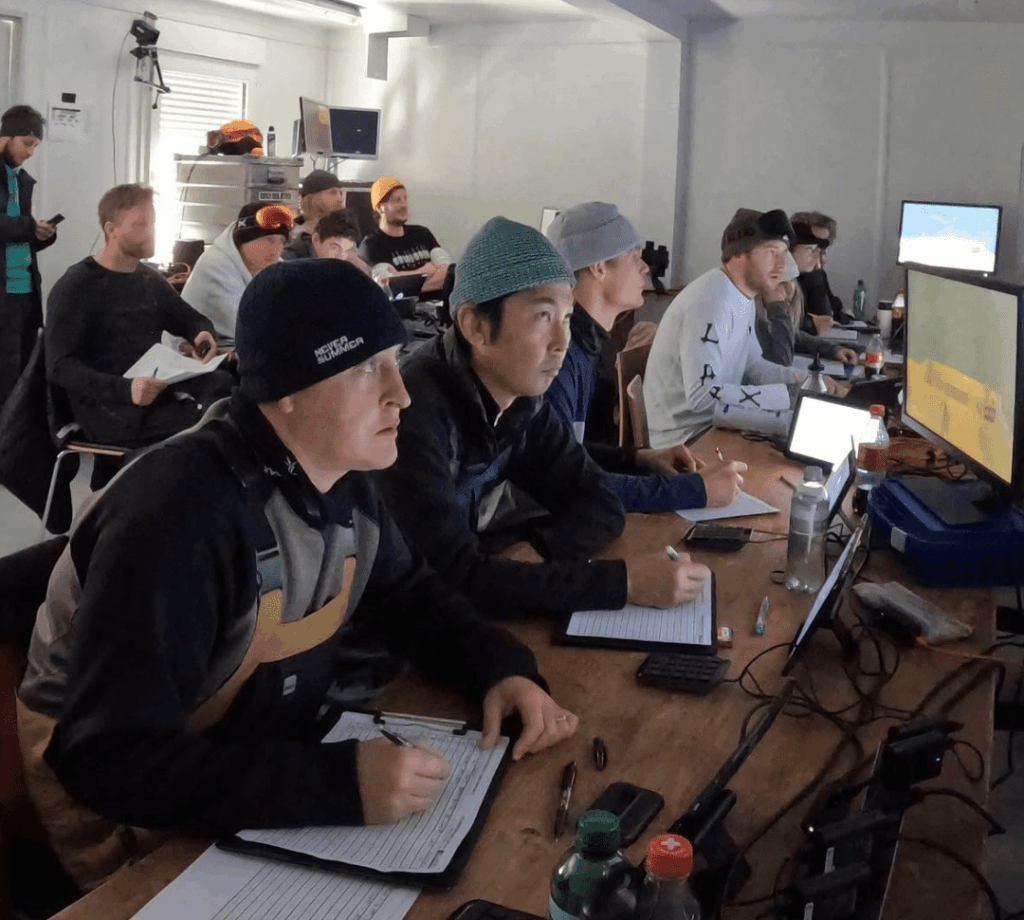 ON THE KNUCKLE: SNOWBOARDING’S NEW PODCAST FROM INSIDE THE JUDGING BOOTH 12 e1762939176550 1024x920 - ON THE KNUCKLE: SNOWBOARDING’S NEW PODCAST FROM INSIDE THE JUDGING BOOTH