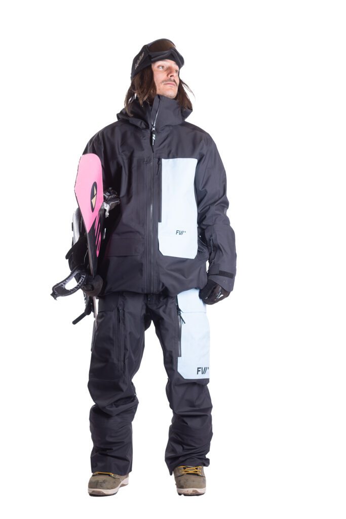 FWD25 26 DDAHER 6425SBI2 web ready 1200px 72ppi021 683x1024 - Best Snowboard Jacket and Pants 2025/26