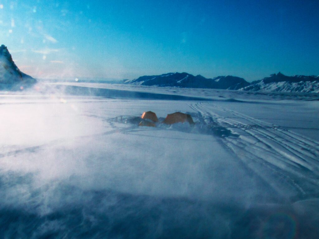 MT28 1024x768 - "Chingados" a Mason Lemery Snowboard Film