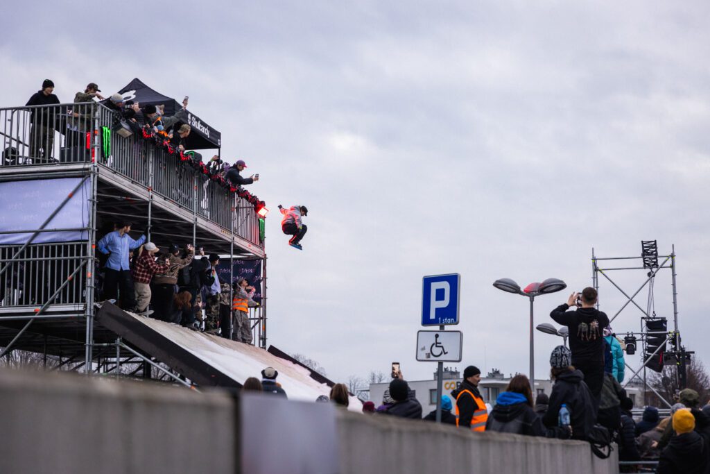 DIYX STRT JAM: Chaos, Pyro & Absolute Hammers Erupt in Krakow JN 251205 DIYX 4244 1024x683 - DIYX STRT JAM: Chaos, Pyro & Absolute Hammers Erupt in Krakow