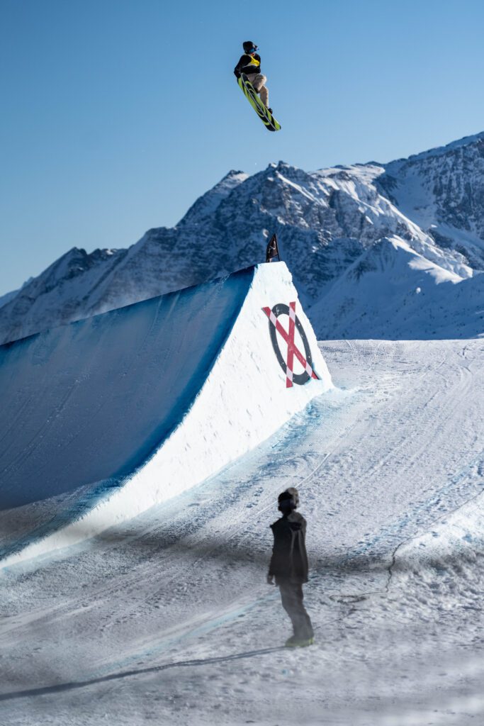 Lesley McKenna on Risk, Meaning, and What Snowboarding Needs to Protect in an Olympic Cycle LaaxOpen25 Cameron Spalding ALBA PARDO DSC 2562 683x1024 - Lesley McKenna on Risk, Meaning, and What Snowboarding Needs to Protect in an Olympic Cycle