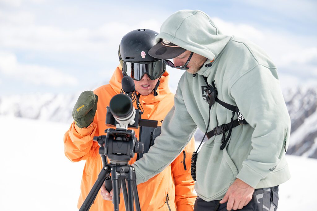 Selfies, But Make It Backcountry Snowboard International 2 Selfies but Backcountry 9 1024x683 - Selfies, But Make It Backcountry