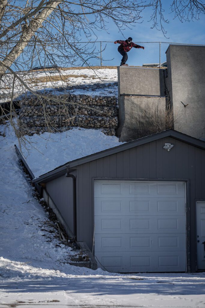 State of Play Snowboard International 2 State Of Play Darrah Reid McLean 2 683x1024 - State of Play