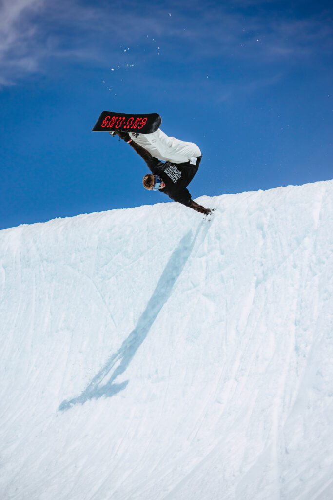 Rising Up: Ellie Weiler Snow EllieWeiler Handplant GNU Smith Halfpipe MtHood MR 1 683x1024 - Rising Up: Ellie Weiler