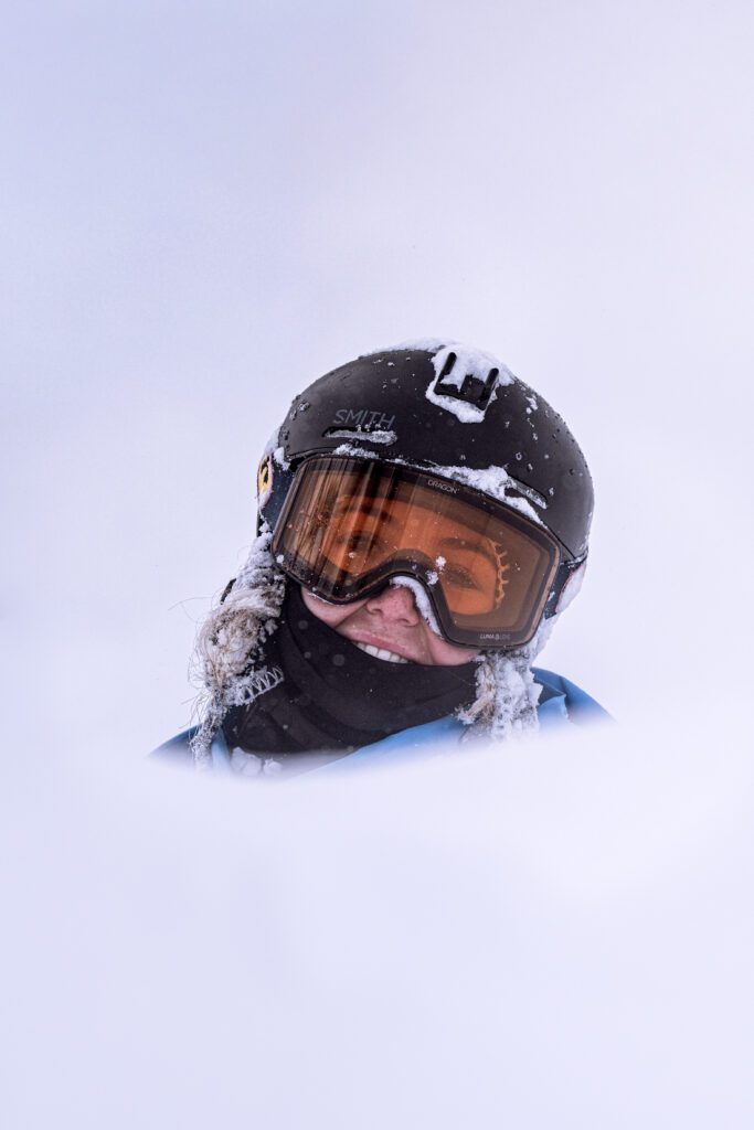 Nidecker Snowboards Signs Ellery Manning DSC00172 683x1024 - Nidecker Snowboards Signs Ellery Manning